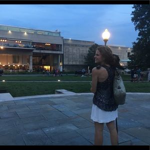 Meet your Posher, Evelyn